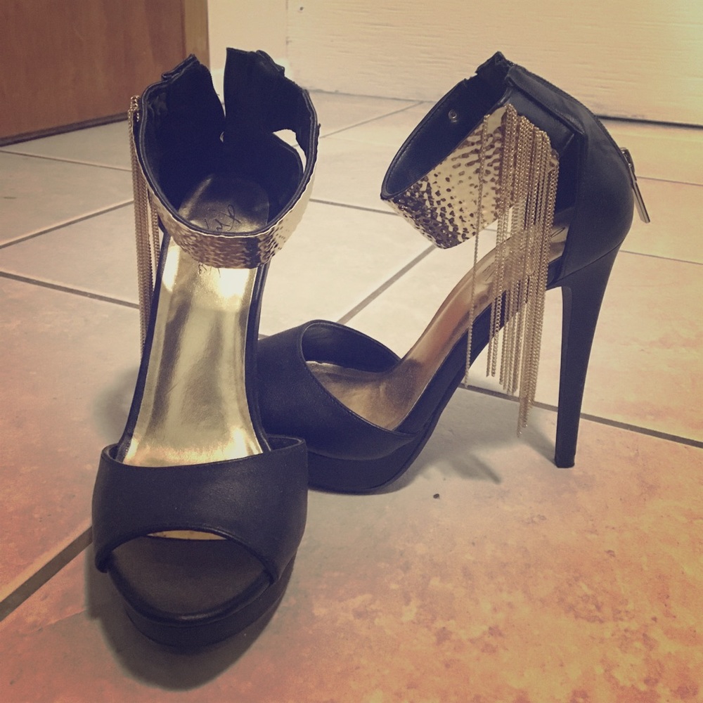 Thalia Sodi Heels