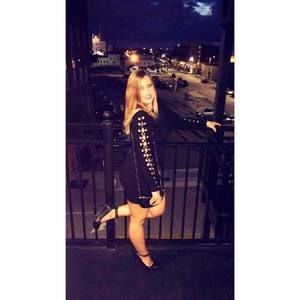 Meet your Posher, Amber