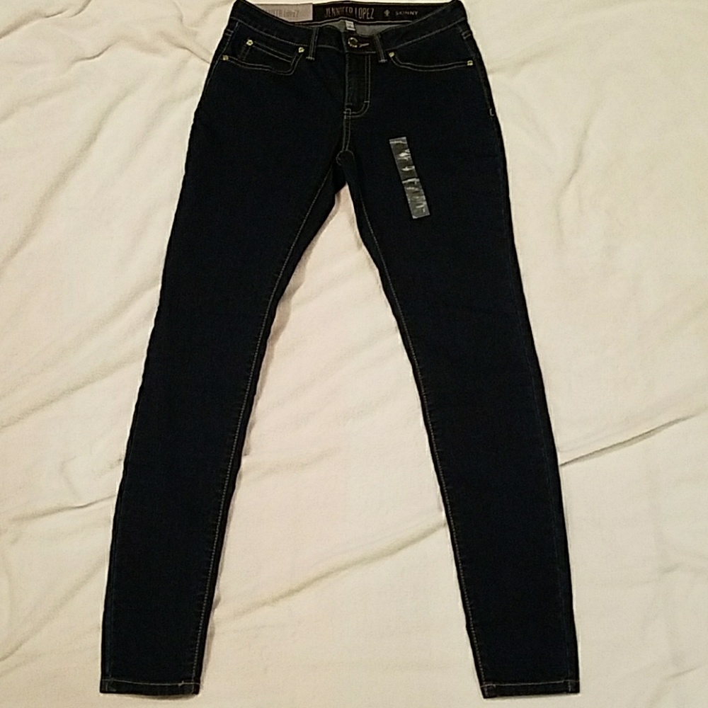 Jennifer Lopez brand skinny jeans size 2 dark blue