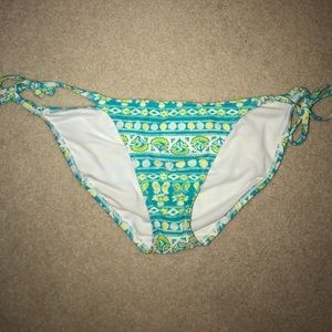 Bikini bottoms