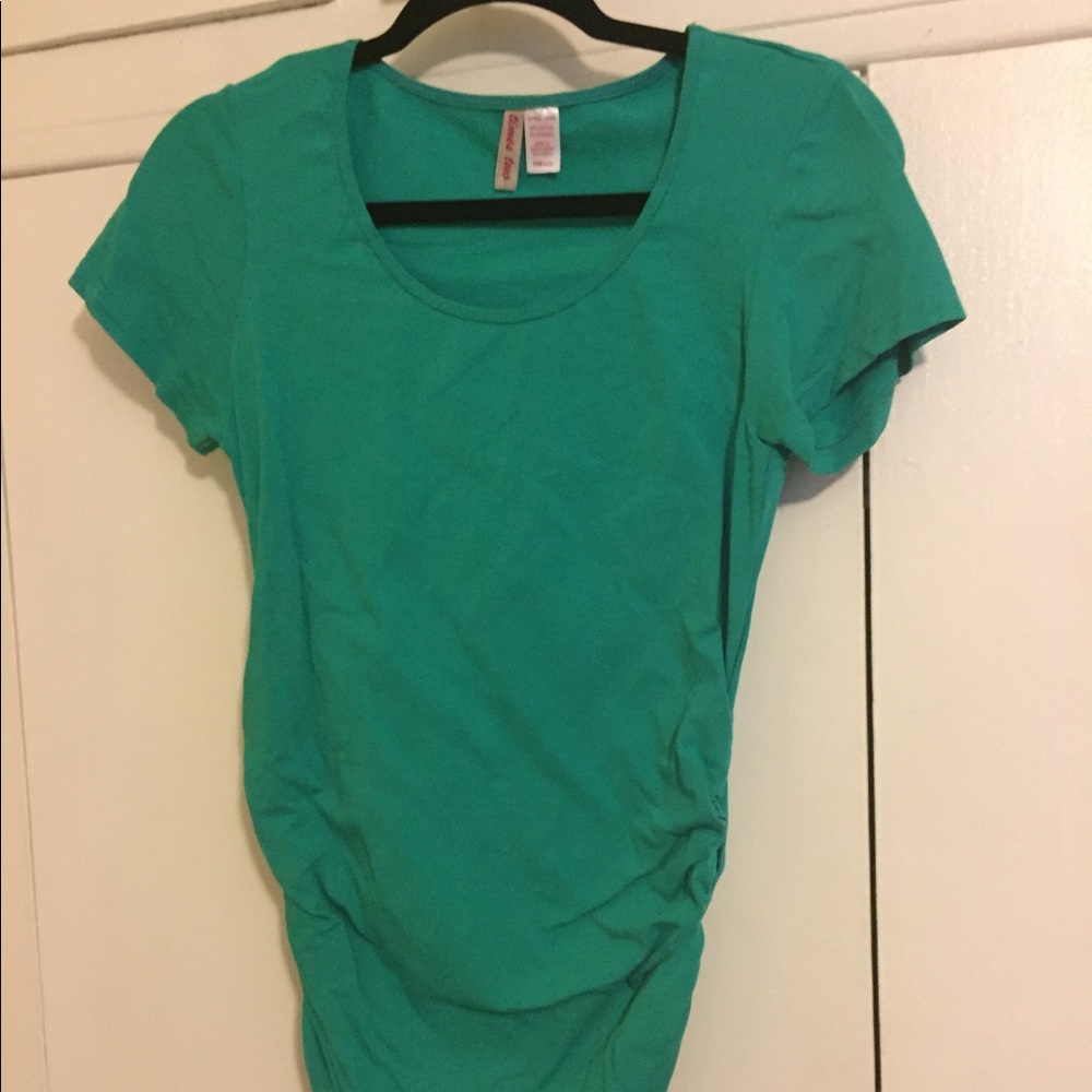 Bundle of two maternity t shirts
