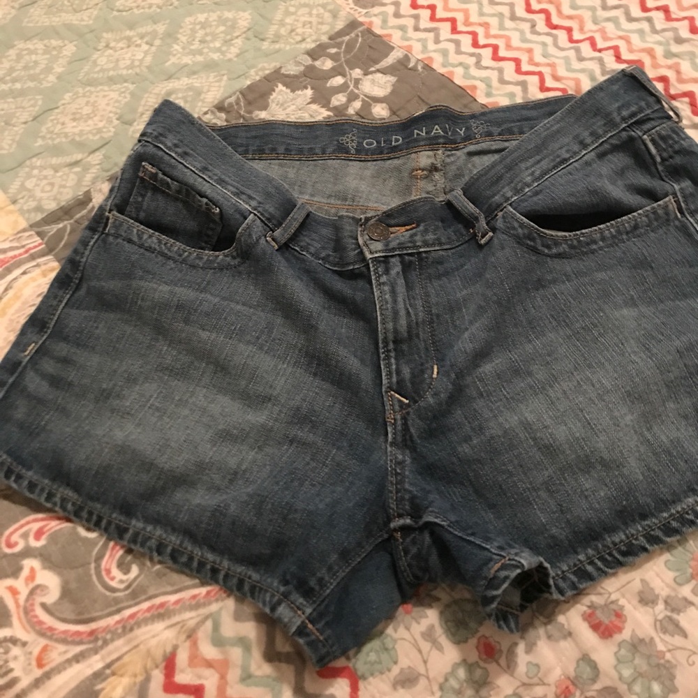 Old navy shorts
