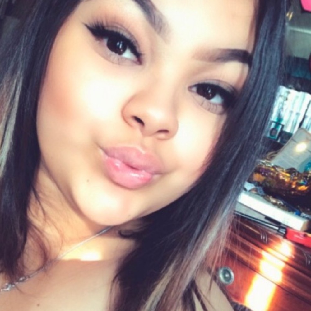 Meet your Posher, Sierra