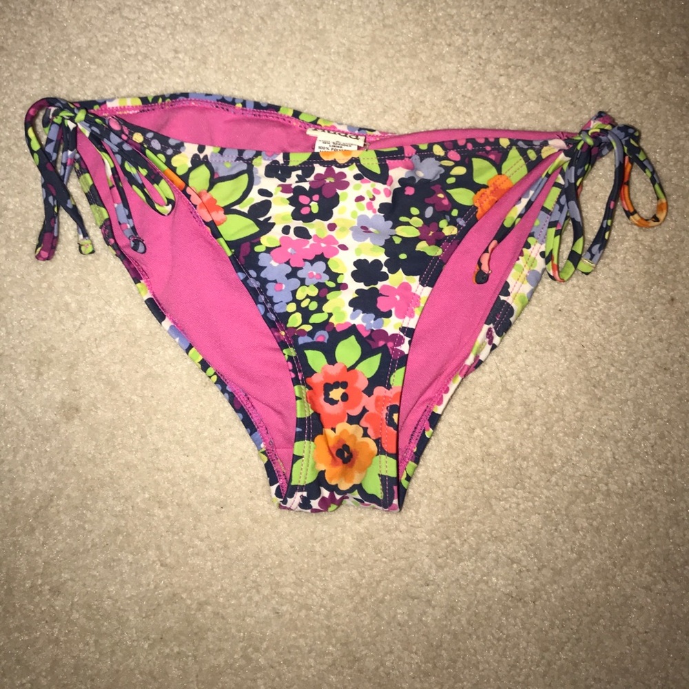 bikini bottoms