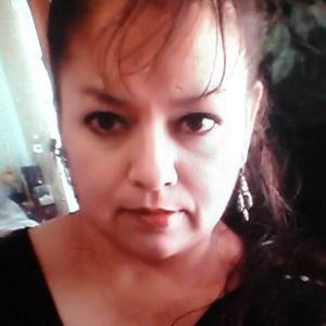 Meet your Posher, Antonia