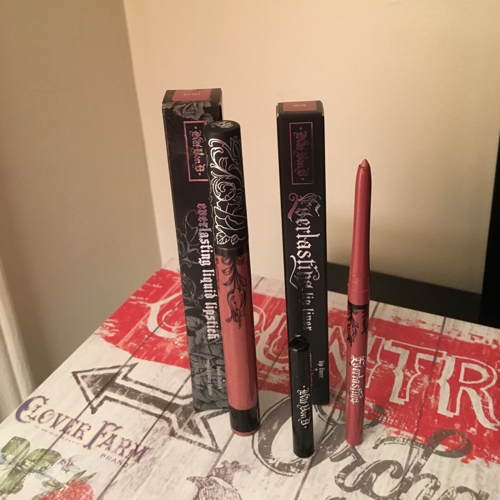 Kat von D lipgloss and liner