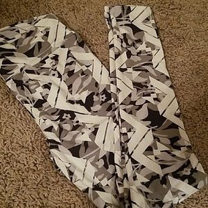 Lularoe leggings