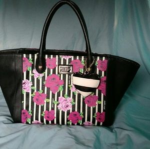 Betsey Johnson pink rose bag