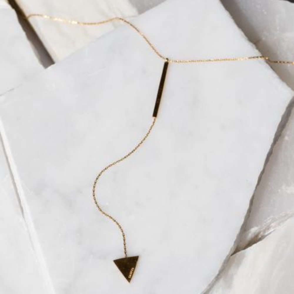 Arrow Necklace 18K gold plated