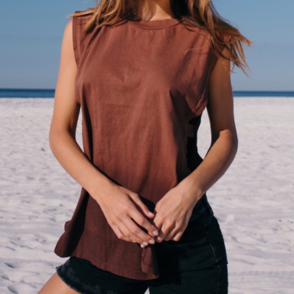 Tribe Kelley Maroon Ombre Tank with Split Sides