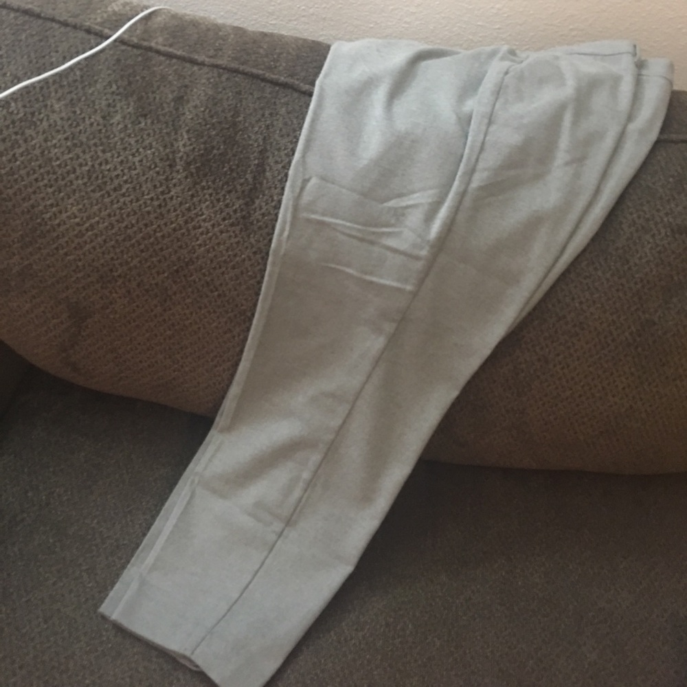 Old Navy - Gray ankle pants