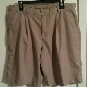Men's Nike tan golf shorts