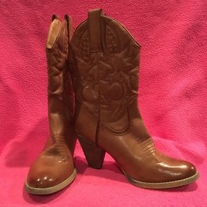 Tan Cowboy Boots (NEVER WORN)