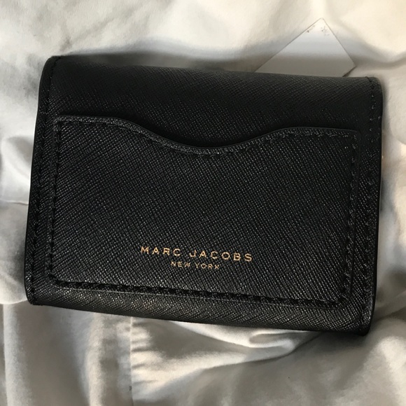 🚩SOLD Marc Jacobs Keychain Wallet - Picture 3 of 6