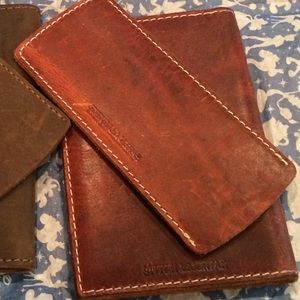 Chestnut leather Passport Holder Wallet