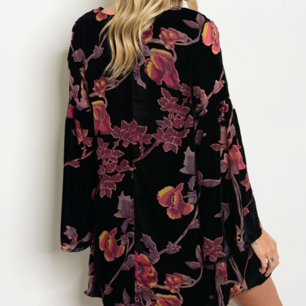 LAST 1BLACK VELVET FLORAL PRINT DRESS - Picture 4 of 4