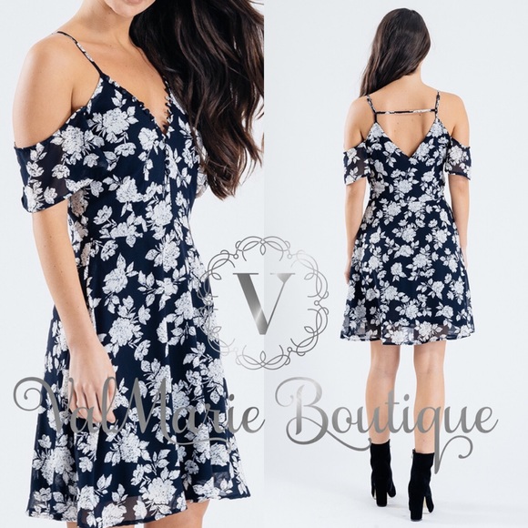LAST 1- Navy Floral Cold Shoulder Dress - Picture 4 of 5