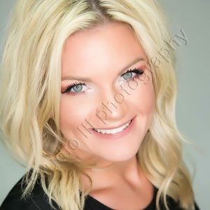 Meet your Posher, Kara