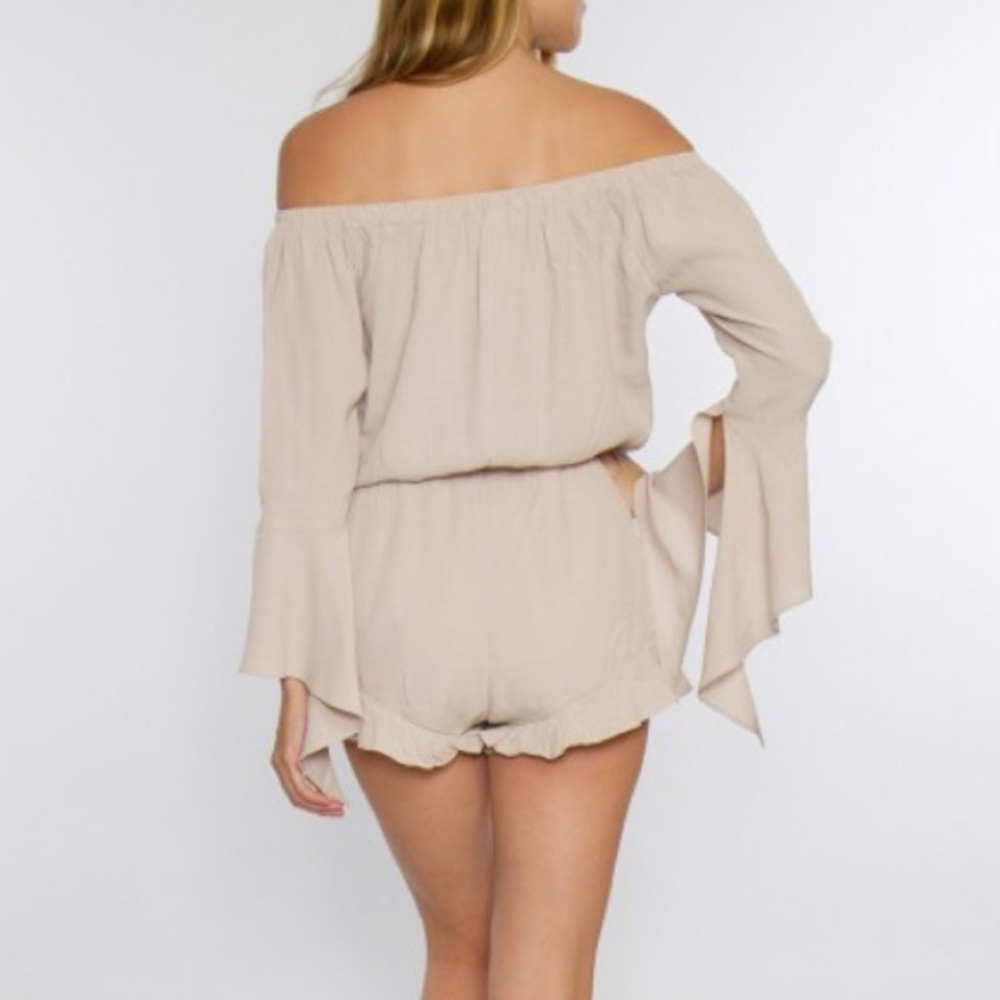 Off the shoulder romper - Picture 3 of 4