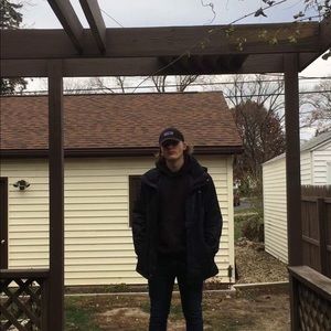 Meet your Posher, Tanner