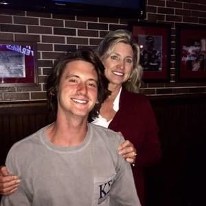 Meet your Posher, Aaron