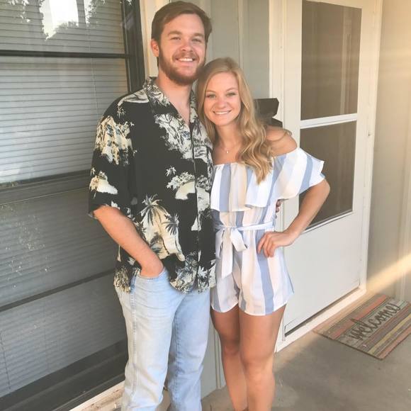 Meet your Posher, Faith - Picture 3 of 5