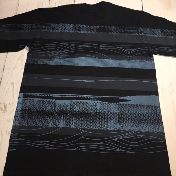 🆕Youth Quiksilver Stripe T-Shirt - Picture 2 of 6