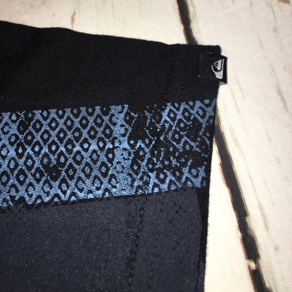 🆕Youth Quiksilver Stripe T-Shirt - Picture 3 of 6