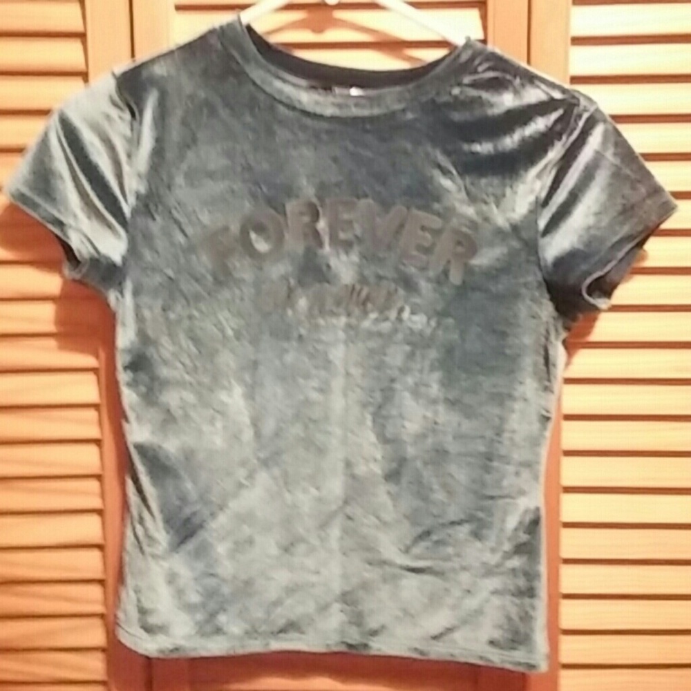 H&M Velvet Teeshirt "Forever Or Never"