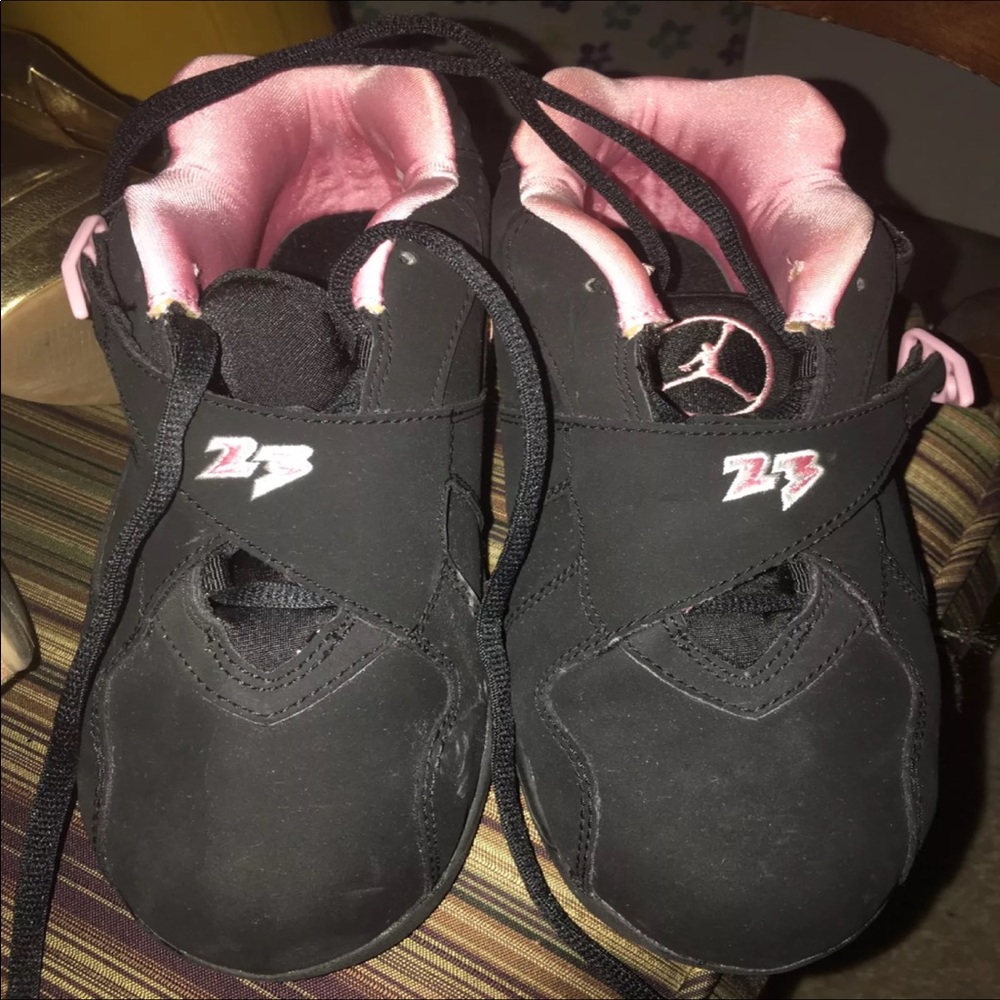 Girls jordans