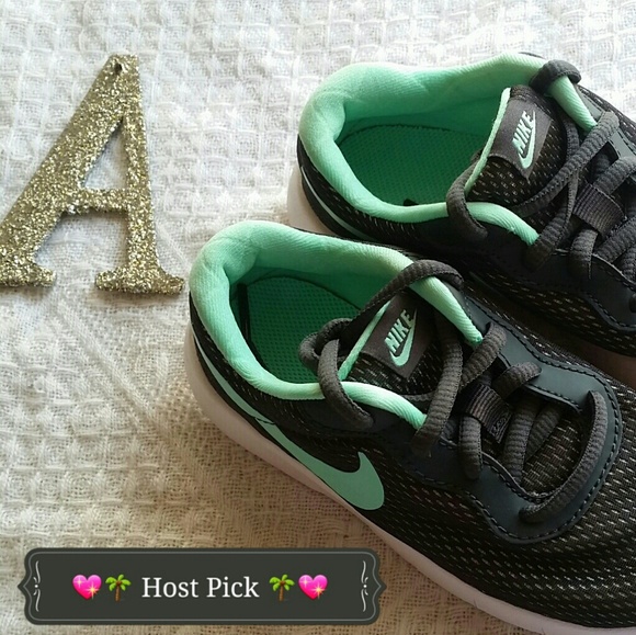 Nike Other - ☕SALE☕ NWOB Kids Nike Running Shoes, Size 12C