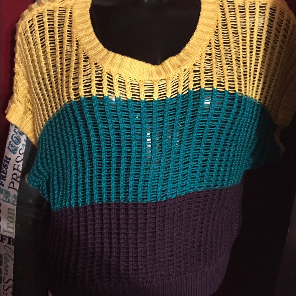 Multi color net shirt