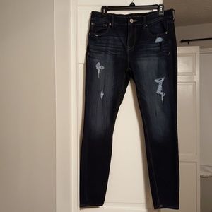 Express distressed dark wash jeans size 8s