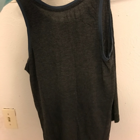 Tank top - Picture 2 of 2