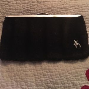 Black fur clutch
