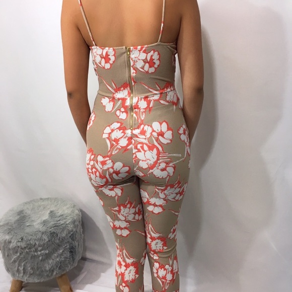 Bri Floral Jumpsuit - Picture 2 of 4