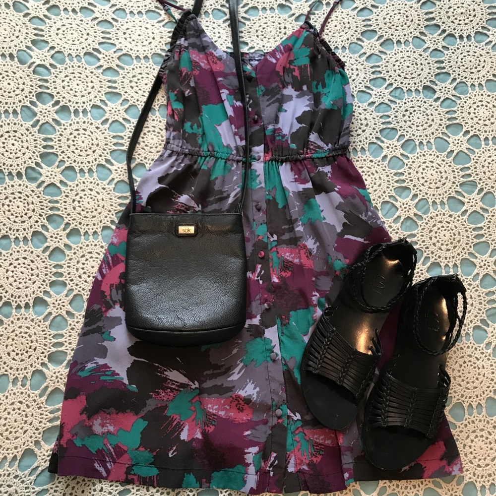 Sold on Facebook, Ecoté multicolor silk dress