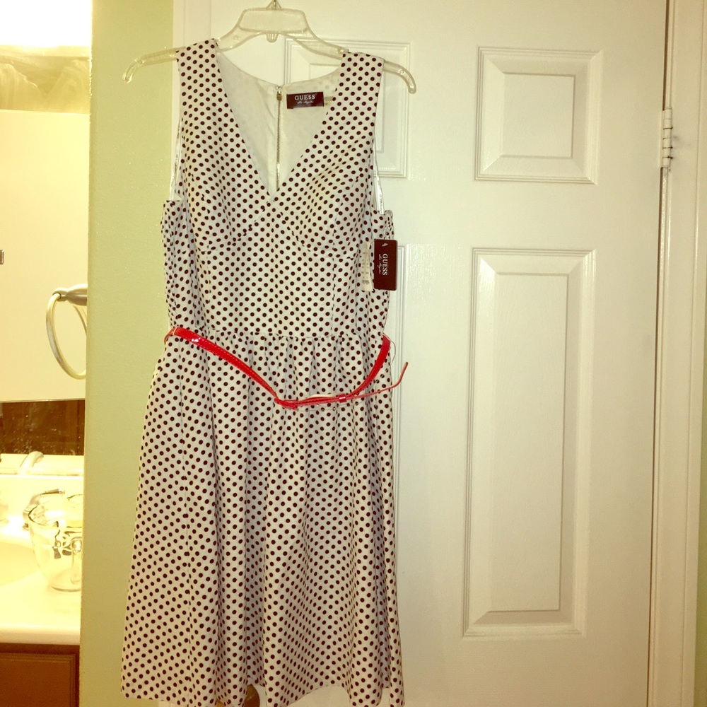 NEW WITH TAGS! GUESS White w/ Navy polka dot dress