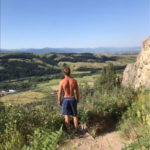 Meet your Posher, Brady