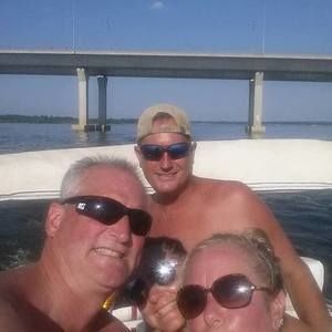 Meet your Posher, Angela