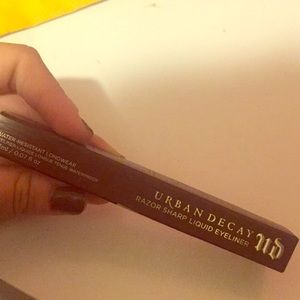 Urban decay liquid eyeliner