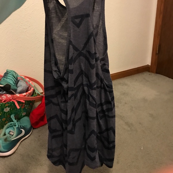 Tank top - Picture 2 of 2