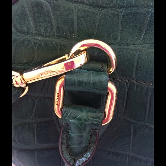 Handbag - Picture 3 of 3