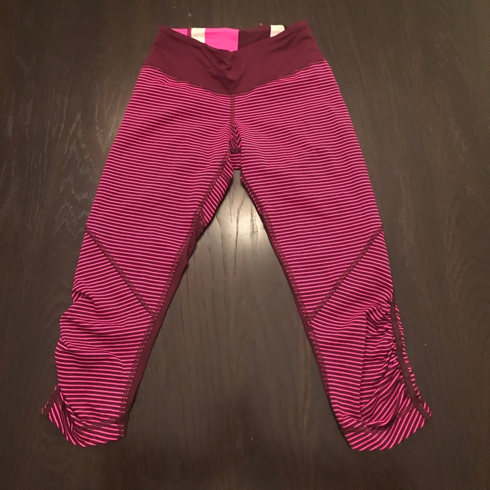 Lululemon athletica  cropped leggings