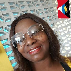 Meet your Posher, Beverly