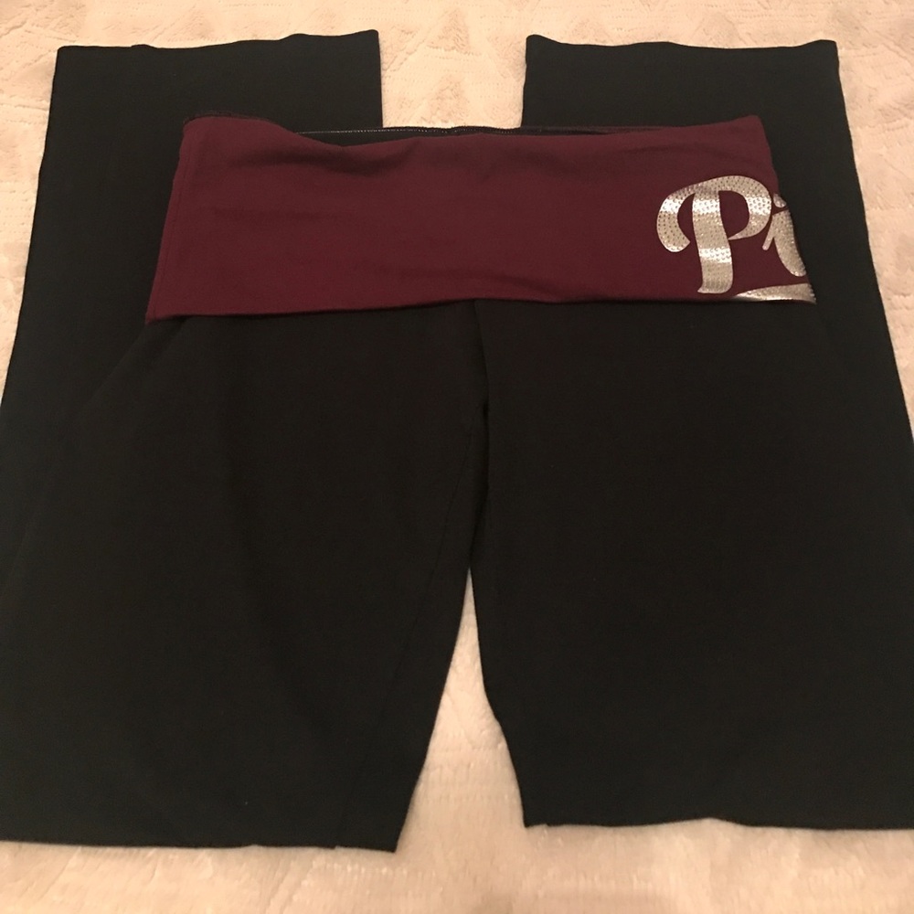 Victoria's Secret PINK yoga pants Maroon
