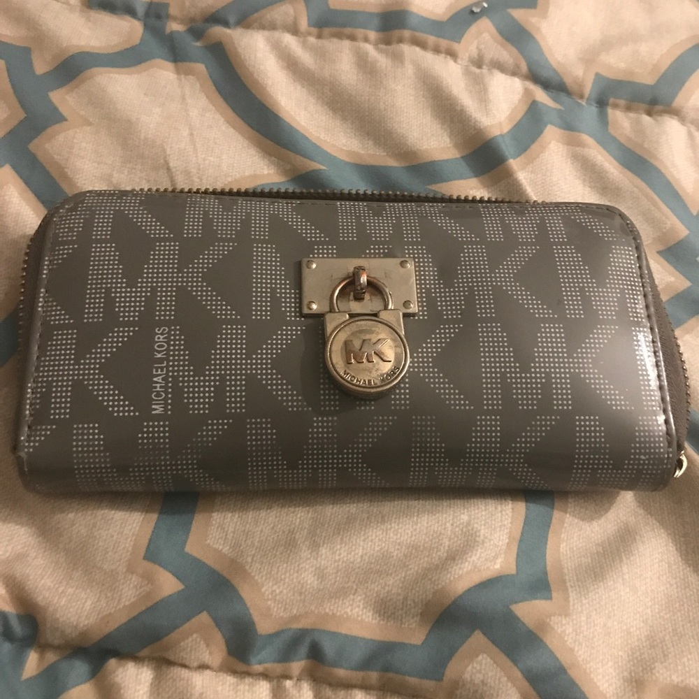 Michael Kors wallet