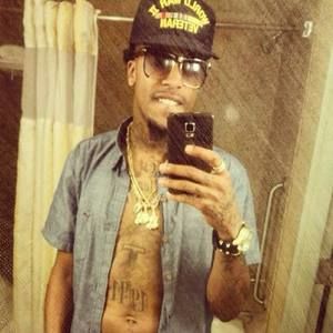 Meet your Posher, Taurean