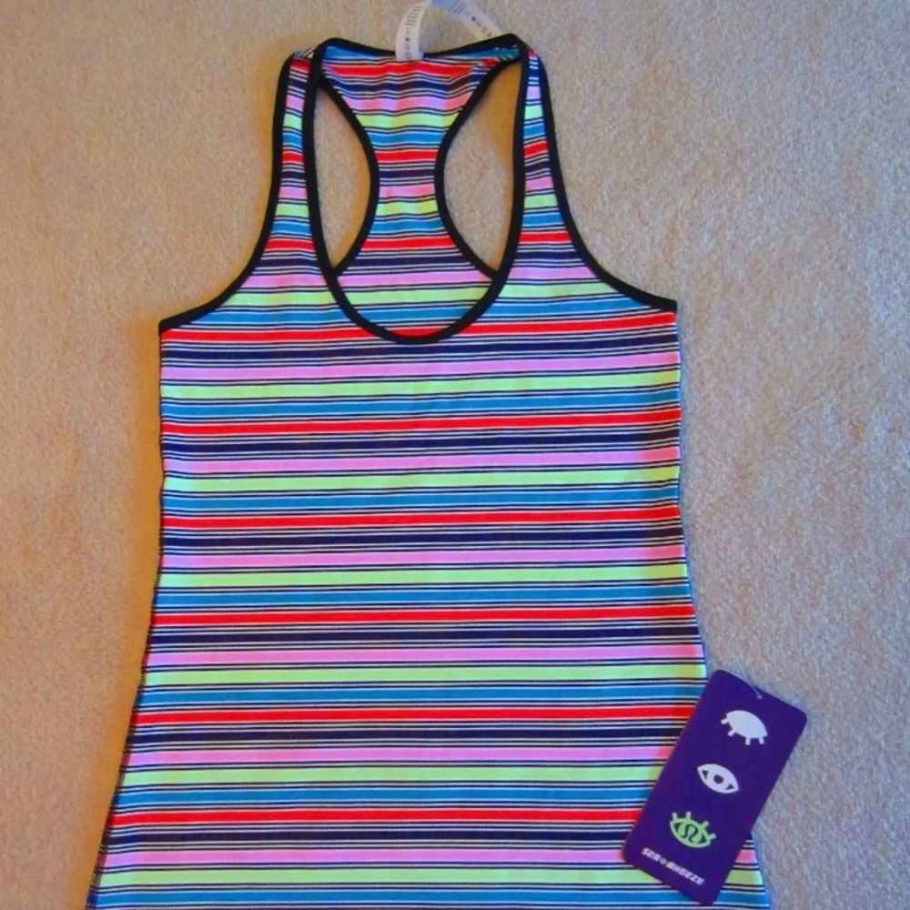 Lulu Lemon tank