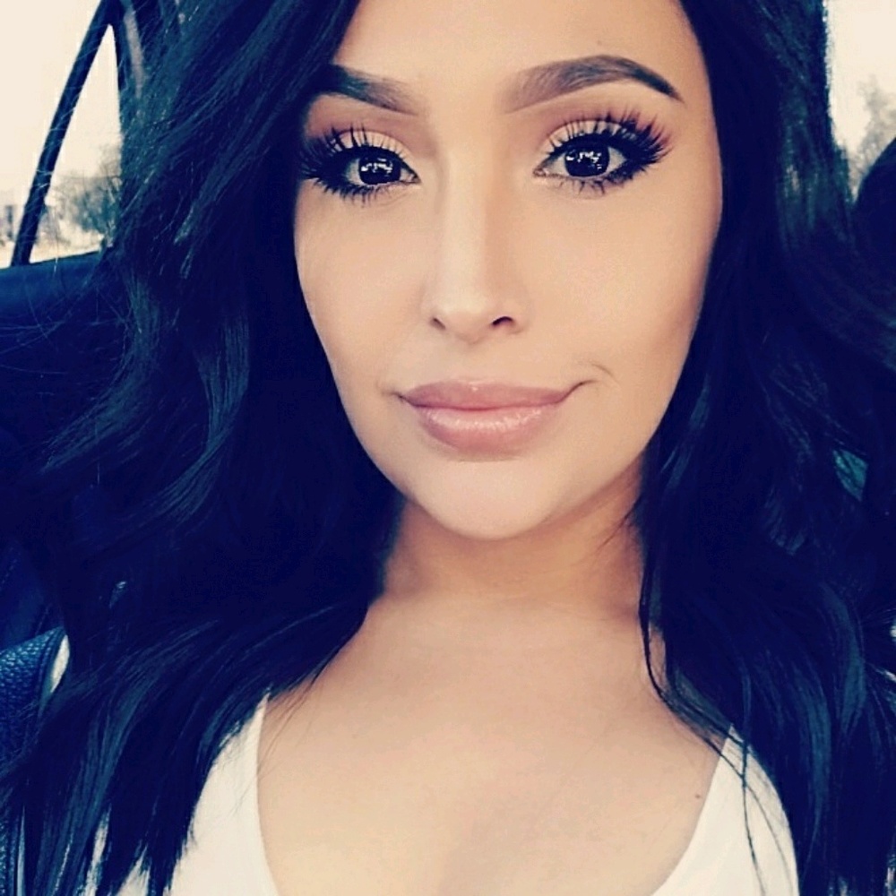 Meet your Posher, Erika